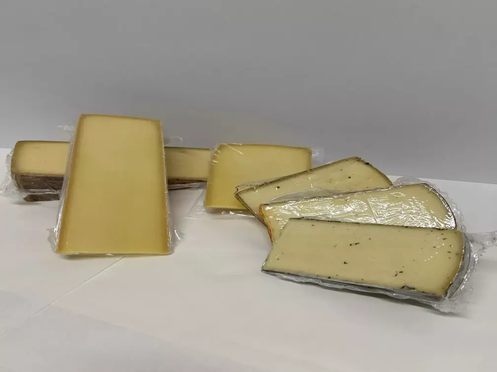 Käsepakete, Berchtold Feinkost, Schwarzenberg Käsepakete, Berchtold Feinkost, Schwarzenberg
