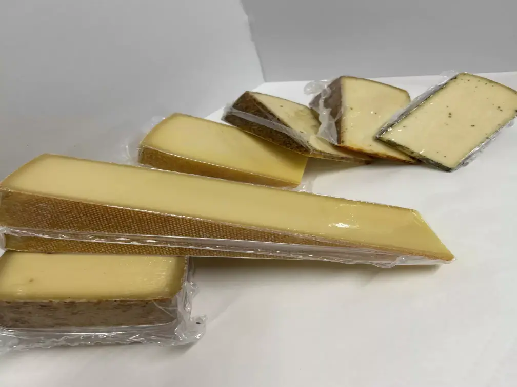 Käsepakete, Berchtold Feinkost, Schwarzenberg Käsepakete, Berchtold Feinkost, Schwarzenberg